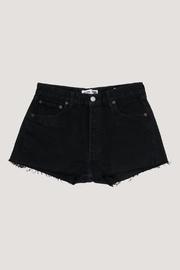  The Short Black