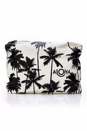  Medium Coco Palms Pouch
