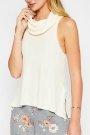  Ivory Sleeveless Sweater