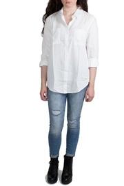  White Button-up Shirt
