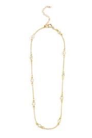  Chloe Choker