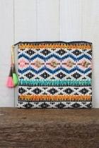  Patterned Clutch