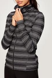  Essential Zip Up Cardi