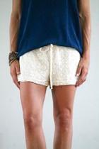  All-over Lace Short