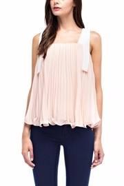  Pleated Sleveless Top