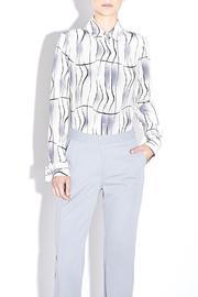  Classic Button-down Shirt