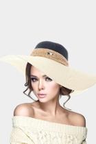  Straw Wide-brim Hat