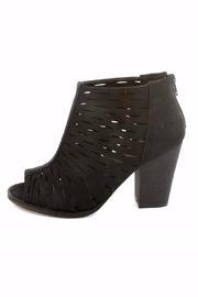  Wylie Peep Toe