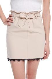  Lace Trim Skirt