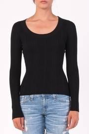  Ribbed Scoop Top