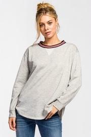  Banded Collar Sweatshirt