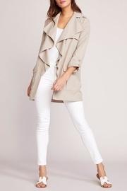  Private Eyes Trench