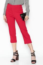  Red Stretch Capri