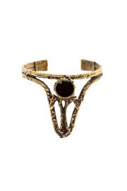  V Stone Cuff