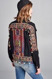  Tassel Embroidered Jacket