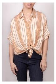  Bella Button-down Tunic