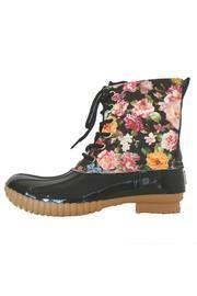  Rosetta Duck Boots