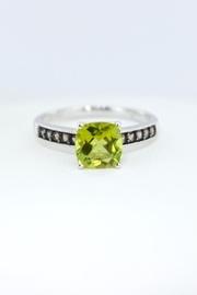  Peridot Quartz Ring