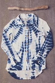  Felicity Button Down