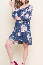  Floral Puff-sleeve Dress