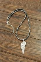  Angel-wing-pendant Western-pearl Necklace