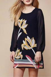  Nordic Shift Dress