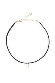  Pearl Pendant Choker
