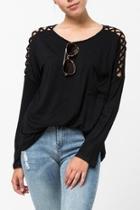  Lattice Sleeve Tee