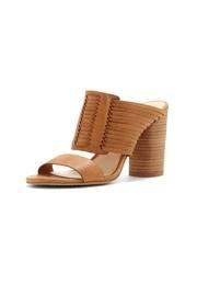 Astar Sandals