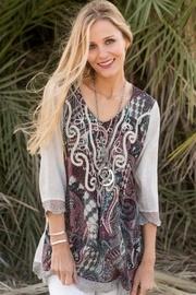  Ethnic Embroidered Tunic