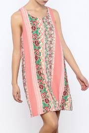  Flowy Shift Dress
