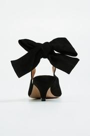  Sabine Pumps