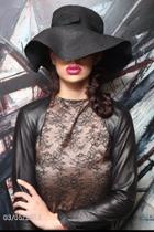  Leather Sleeves Shrug