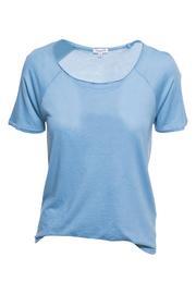  Front Tuck Tee
