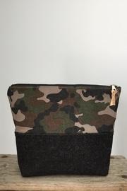  Camo Clutch