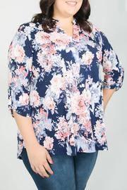 Melody Curvy Top