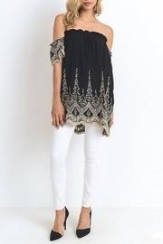  Embrodery Cut Top