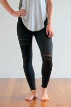  Signature Torn Leggings