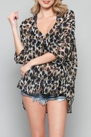  Deep-v Leopard Top
