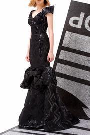  Off Shoulder Black Gown