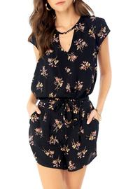  Hi Waisted Short W Self-tie Belt