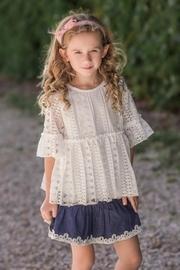  White-lace Bell-sleeve Tunic