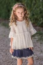  White-lace Bell-sleeve Tunic