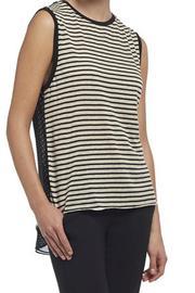  Lightweight Sleeveless Top