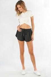  Tencel Dolphin Short