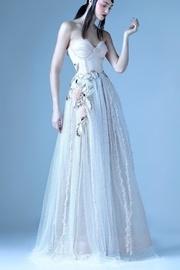  Strapless Sweetheart Gown