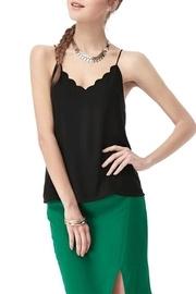  Scalop Neckline Top