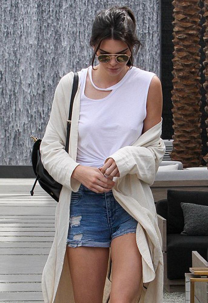 Lna Double Cut Tank As Seen On Kendall Jenner