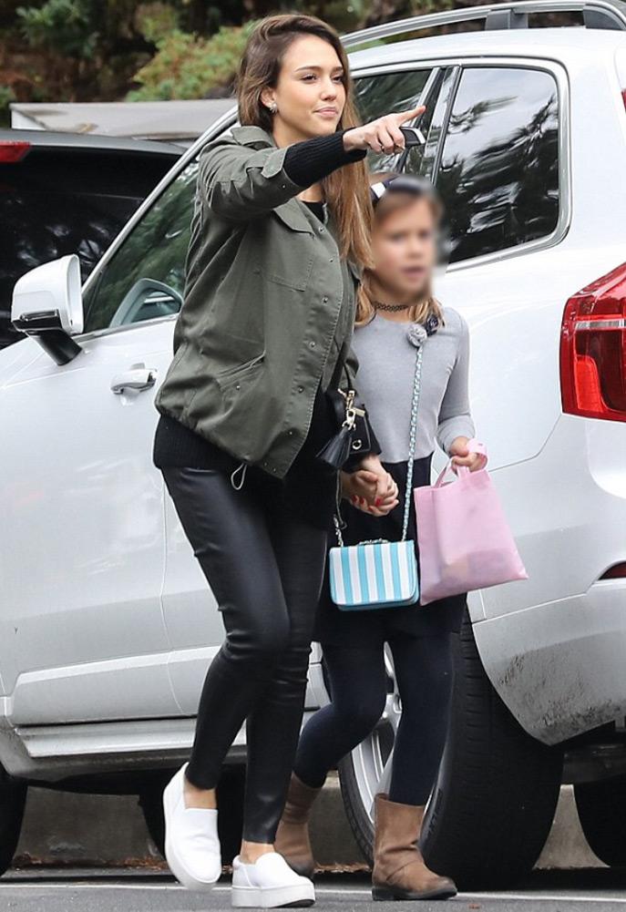 Vince Warren Sneaker As Seen On Jessica Alba