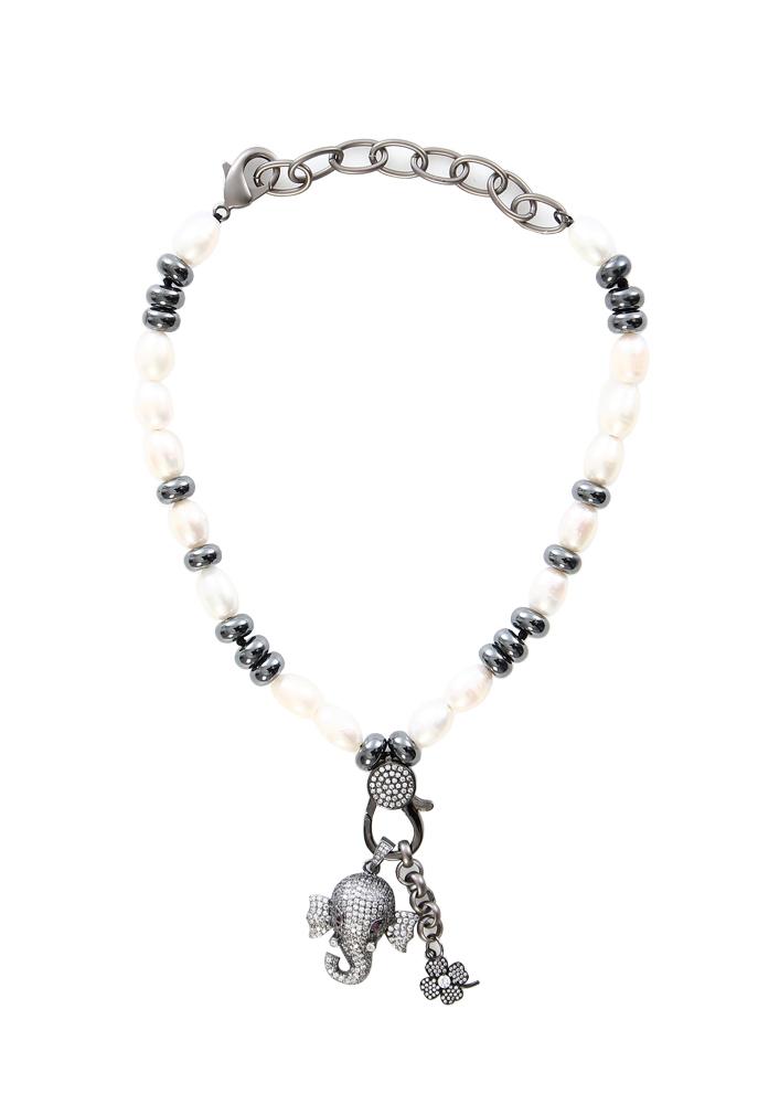 Hipchik Gil Necklace